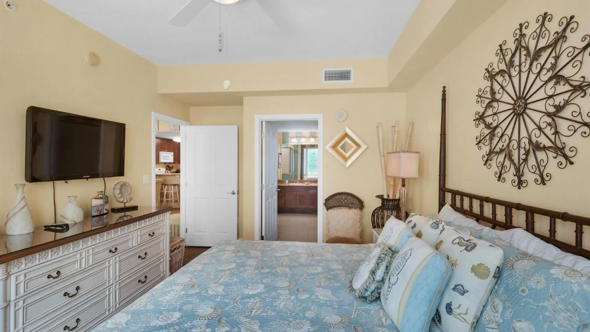 Aqua Resort 706 Panama City Beach